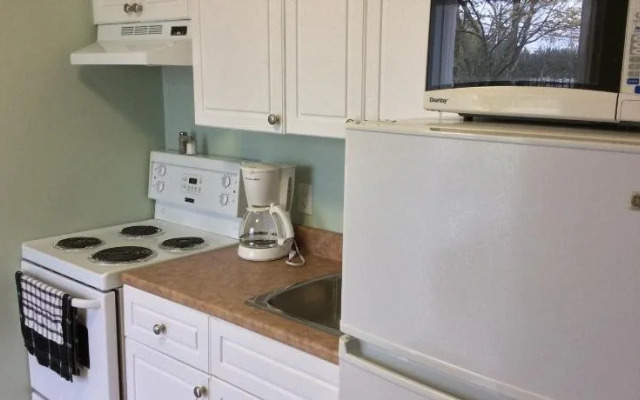 Baker's Lighthouse Motel