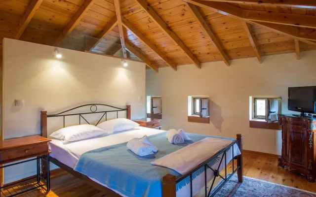 Luxurious Sea & Olive Private Villa - Pool