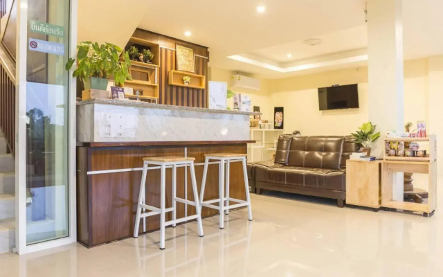 Yaibua Hotel