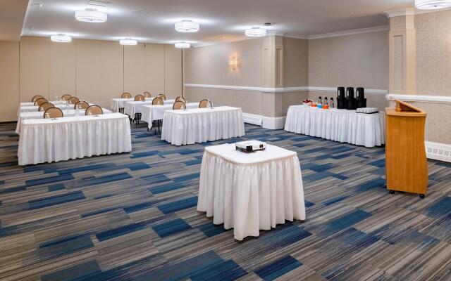 Holiday Inn Express & Suites Halifax - Bedford by IHG