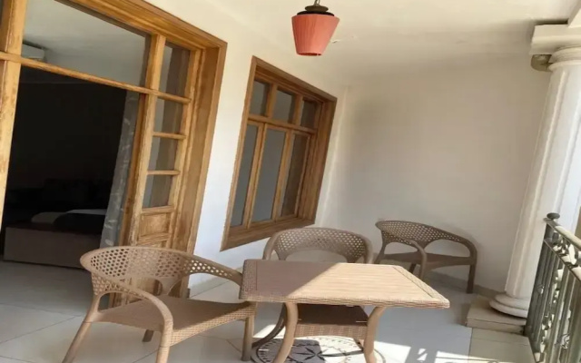 OIKOS Apartment