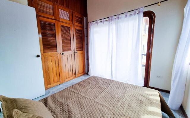 Hostal - Casa Rionegro