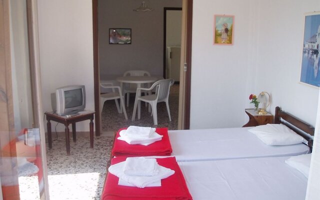 Rania House Apartments