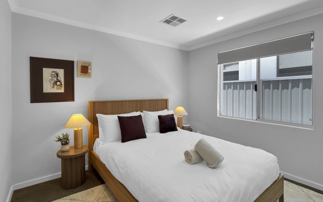 Spacious 3-bed Home in Leafy Yokine