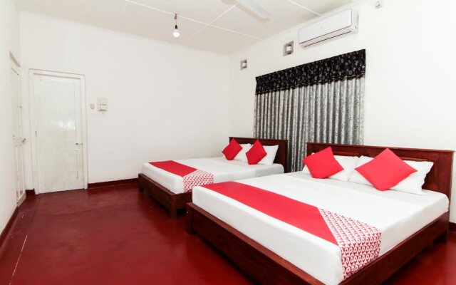 Hotel Bluemoon By OYO Rooms