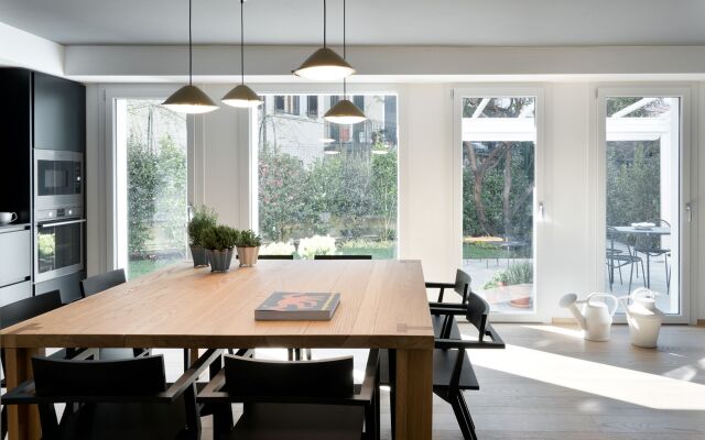 Conti Guest House