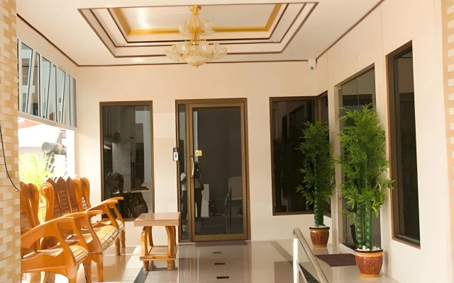 Sorrento Hotel and Residence