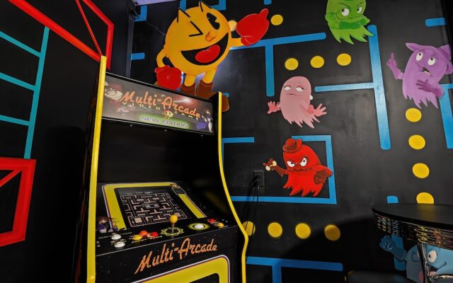 Tr_531r Champions 8 Bedroom Home