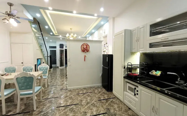 Aroma Luxury Villa