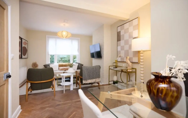 The Nunhead Place - Inviting 2bdr House With Garden