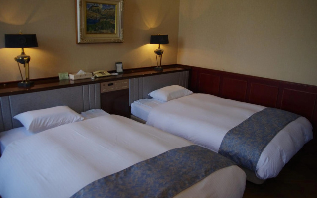Gifu Castle Inn – Guest Rooms – Gifu