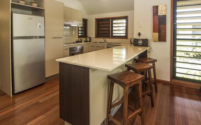 Pure Magnetic Villa 4