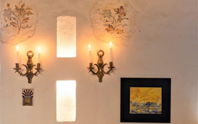 San Pedro Apartments