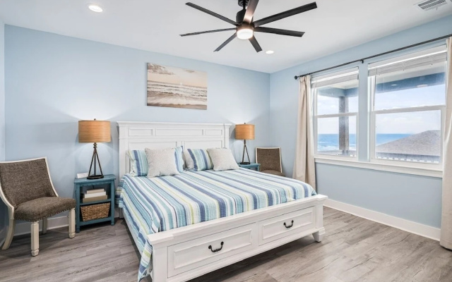 Oceanfront Manor 4 Bedroom Home