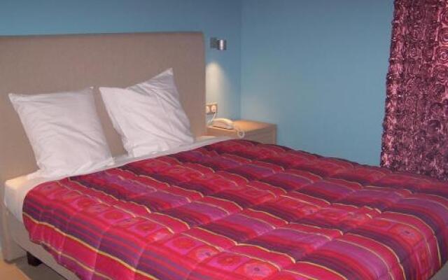 Nad'Hotel