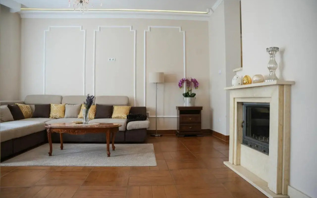 Várkert Deluxe Apartmanház