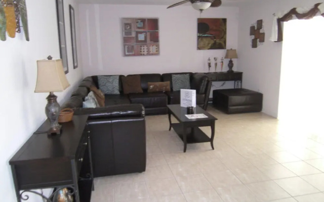 4 Bedroom Value Plus Home With Private Pool