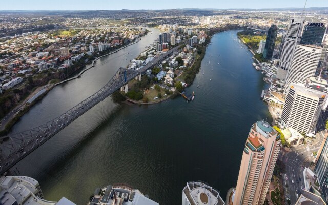 Meriton Suites Adelaide Street, Brisbane