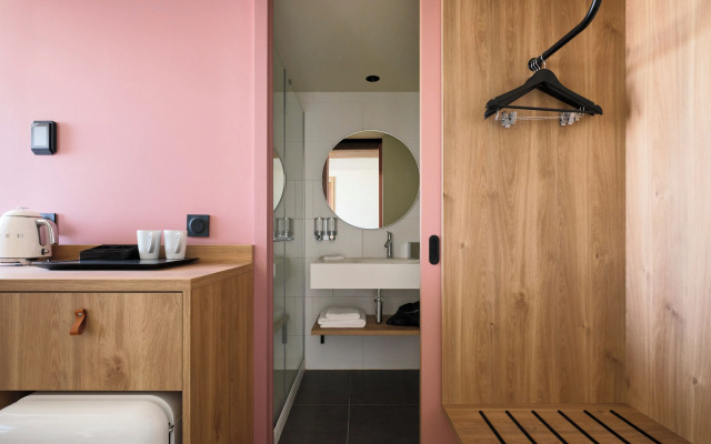 Hampton by Hilton Lyon Airport