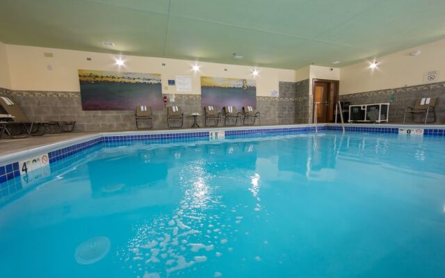 Fairfield Inn & Suites Burlington