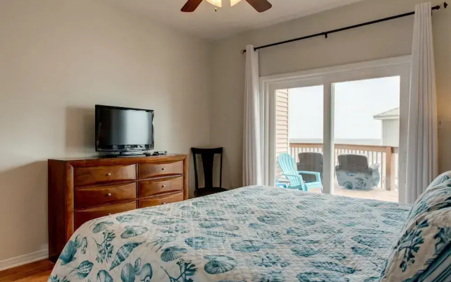Wave Louder - 105 Spanish Ct