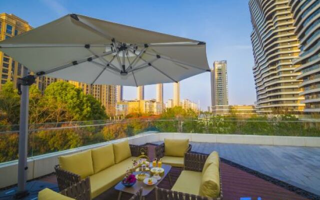 Yanhu Hantian Garden Hotel