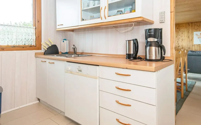 Rustic Holiday Home in Augustenborg near Sea