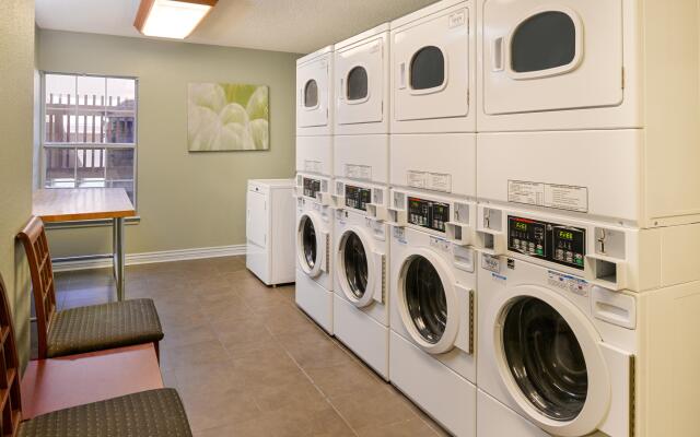 Staybridge Suites Denver Tech Center by IHG
