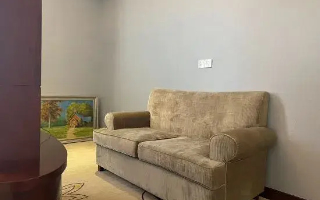 Qinglan Hotel (Danjin Road Wanshan Park Branch, Danyang City)