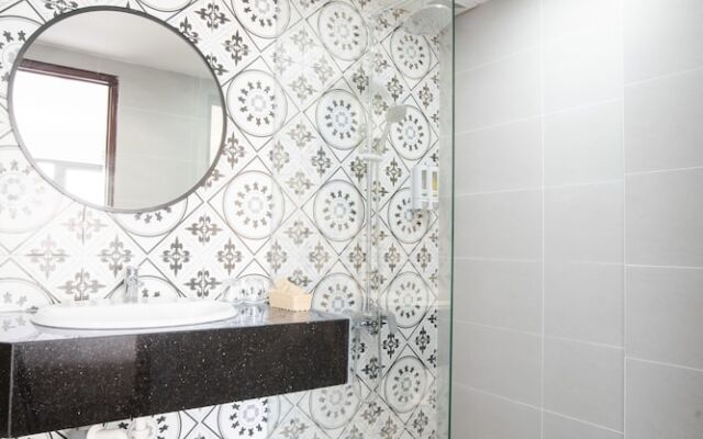 SAZI Ben Thanh Hotel