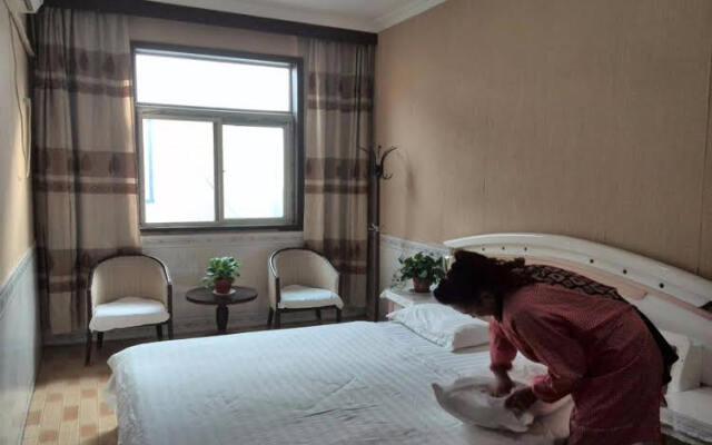 Qufu Cangxiang Guesthouse