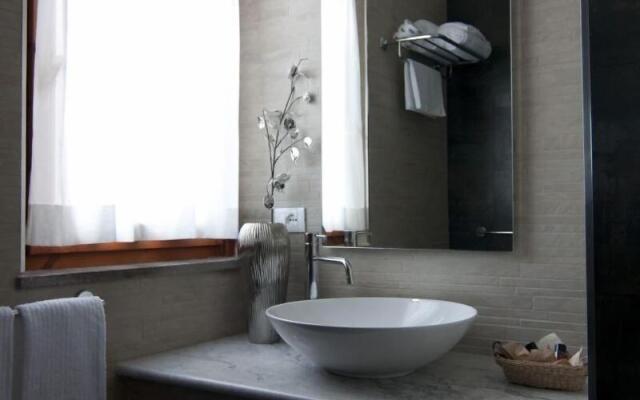 Queen Hotel