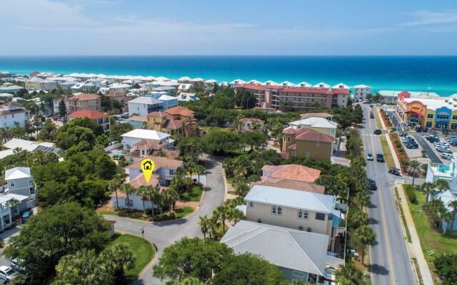 Sea La Vie in Miramar Beach