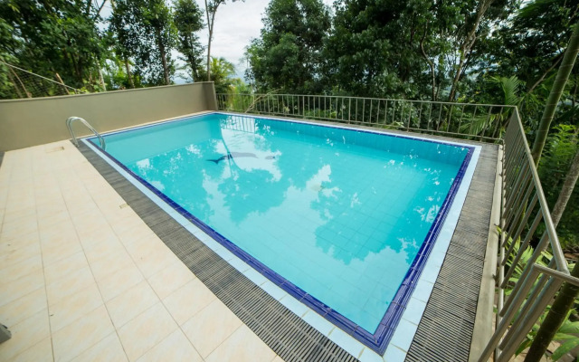Range Hotel Kandy
