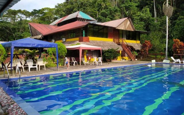 Grand Selva Lodge & Tours