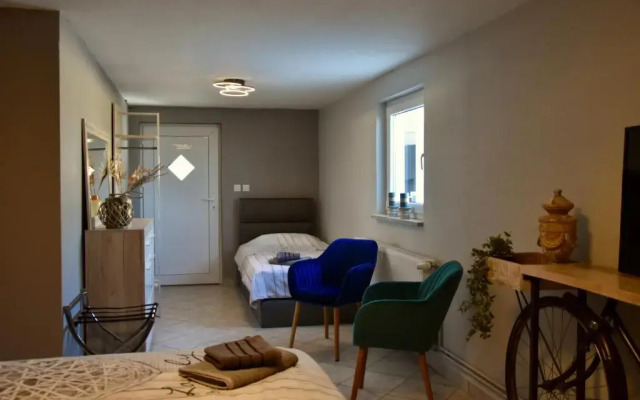 Villa Selo Mekisi the Private Villa With a Heated Pool