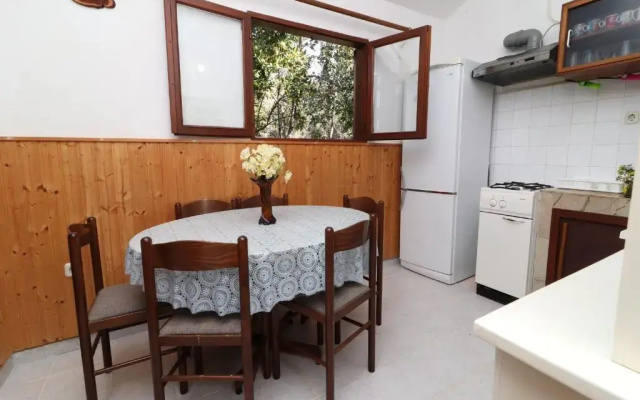 Holiday House Danica