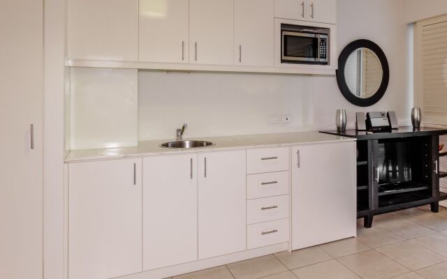The Beach Club Luxury Private Apartments