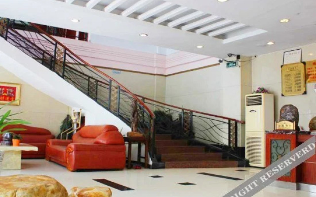Ruyuan Xingzhiguang Business Hotel