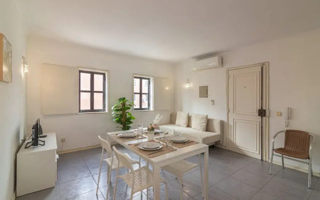 Vilamoura Central 1 by Homing