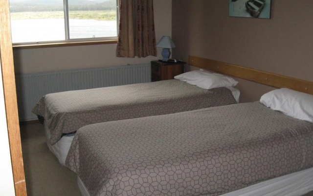 Cool Mountain Lodge – Guest Rooms – Providence Portal
