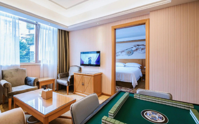 Vienna 3 Best Hotel Guangzhou Chebei Station – Guest Rooms – Guangzhou