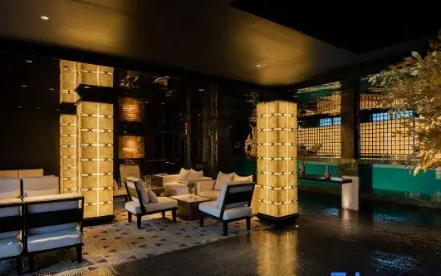 Non Hills Resort Hotel