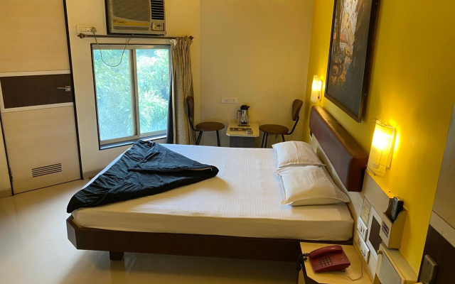 Panchavati Elite Inn – Guest Rooms – Nashik