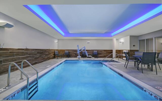 Fairfield Inn & Suites Mansfield