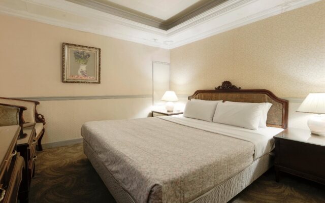 Forbes Hotel