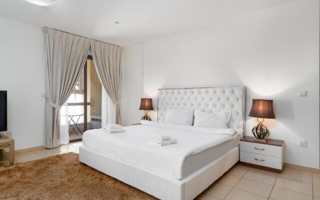 AHLAN HOLIDAY HOMES- BEACH STUDIO Murjan 2, JBR