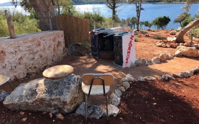 Zidanos Luxurious Villa