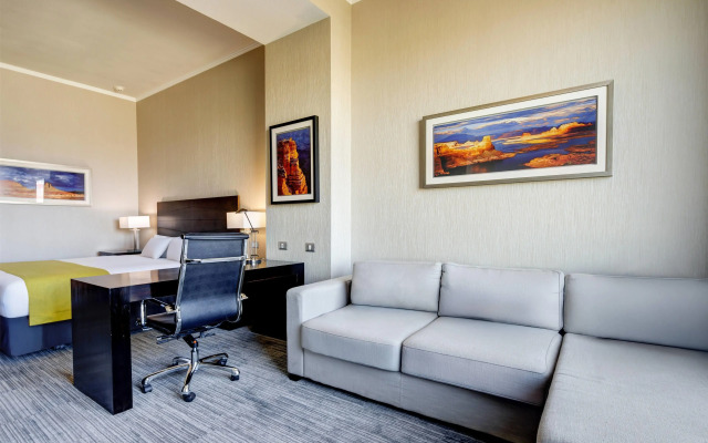 La Quinta by Wyndham Santiago Aeropuerto