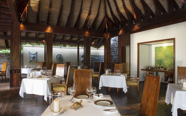 Anantara Maia Seychelles Villas